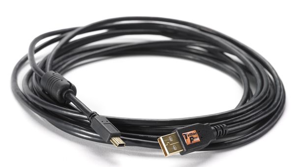 Tether Tools TetherPro USB-Datenkabel für USB 2.0 Typ A an USB 2.0 Mini-B (5-Pin) - 4,6 Meter Länge  schwarz