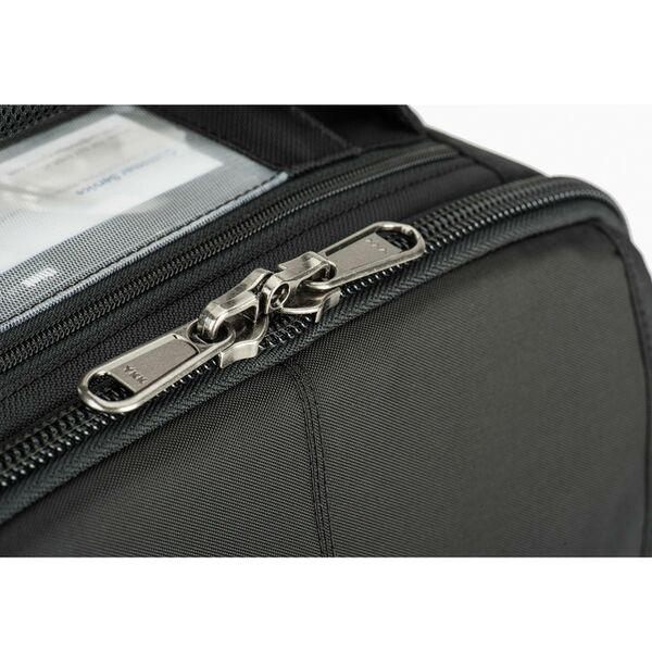 Think Tank Airport Advantage  schwarz