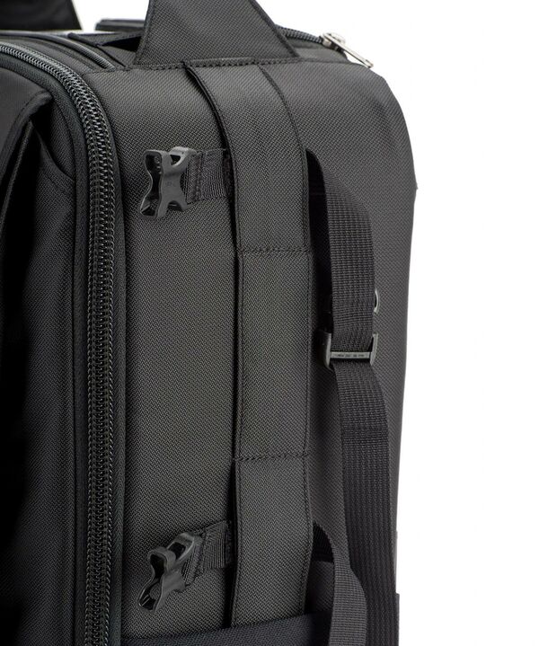 Think Tank Airport Advantage  schwarz