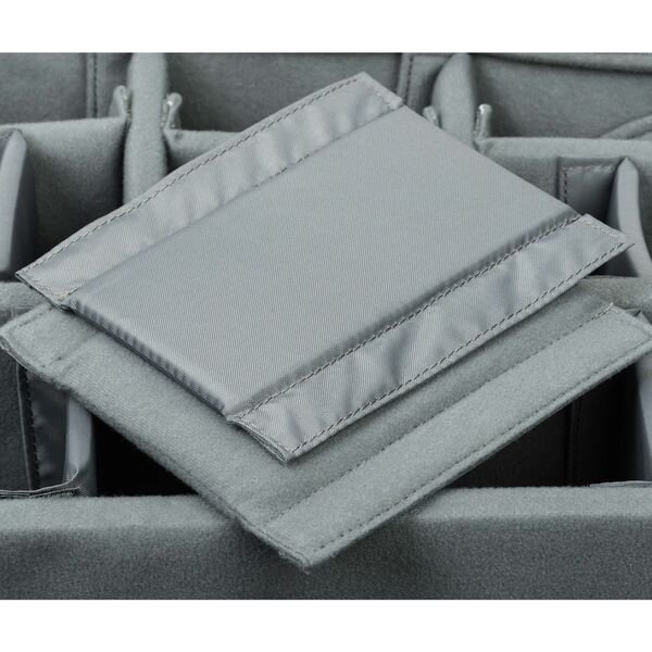 Think Tank Airport Advantage XT  schwarz