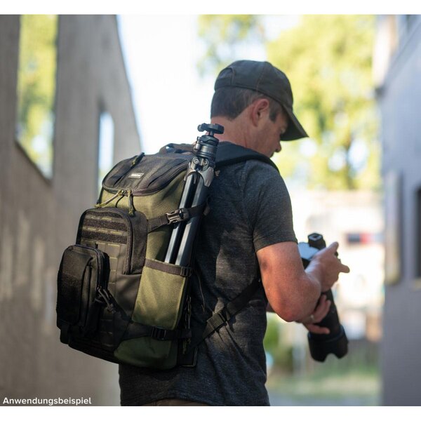 Think Tank DarkLight Backpack  25 L schwarz