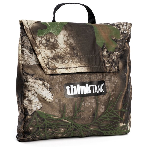 Think Tank Emergency Rain Cover RealTree APX  M