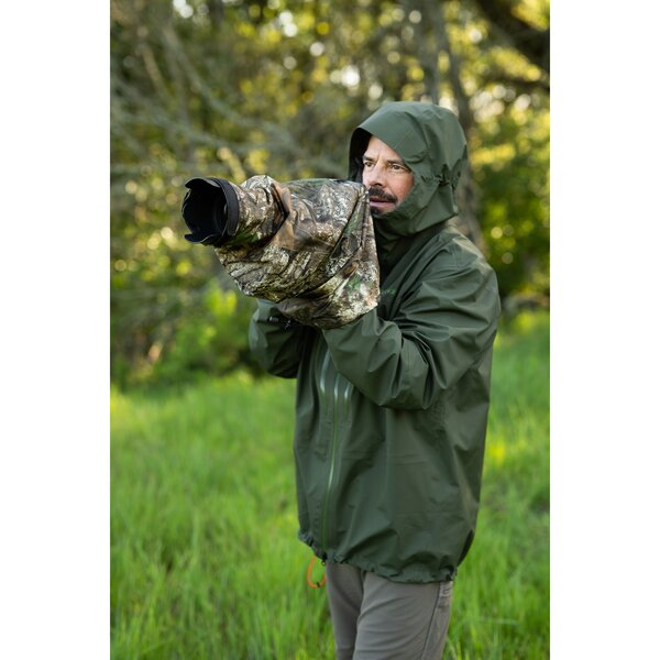 Think Tank Emergency Rain Cover RealTree APX  M
