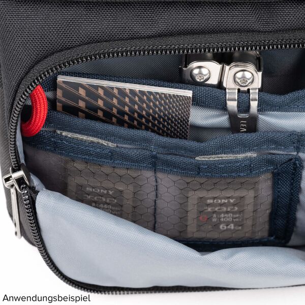 Think Tank Mirrorless Mover 20  Cool Grey