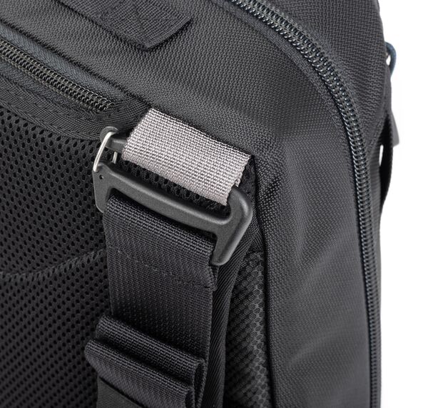 Think Tank Presspass  20