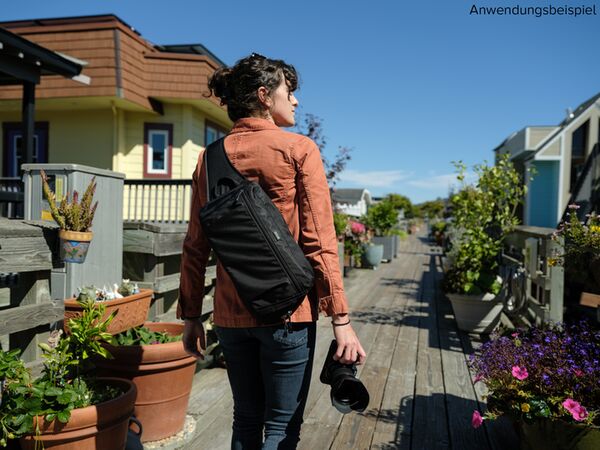 Think Tank Presspass Sling 