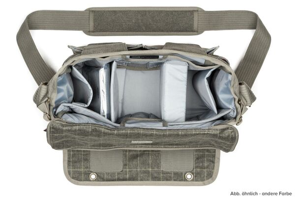 Think Tank Retrospective  30 v2.0 black