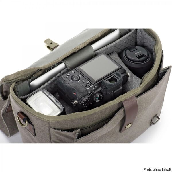 Think Tank Signature  13 dusty olive