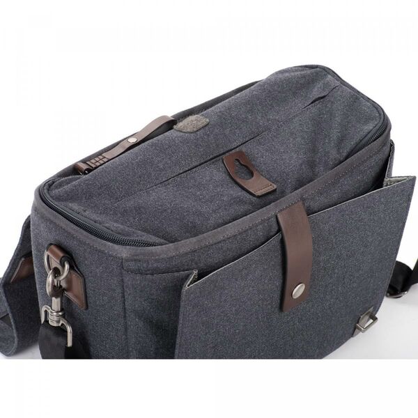 Think Tank Signature  13 slate grey
