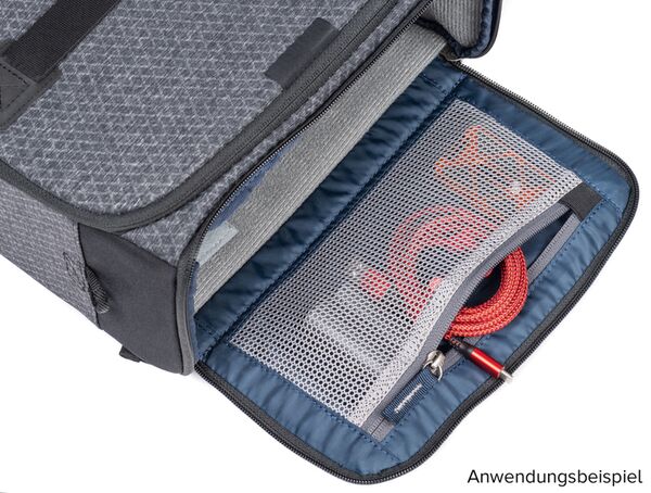 Think Tank Stash Master Pro  M