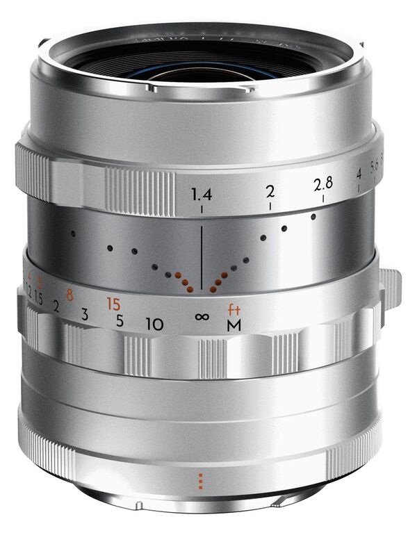 THYPOCH Simera Vollformat Objektiv 28mm f1.4  Fujifilm X silber