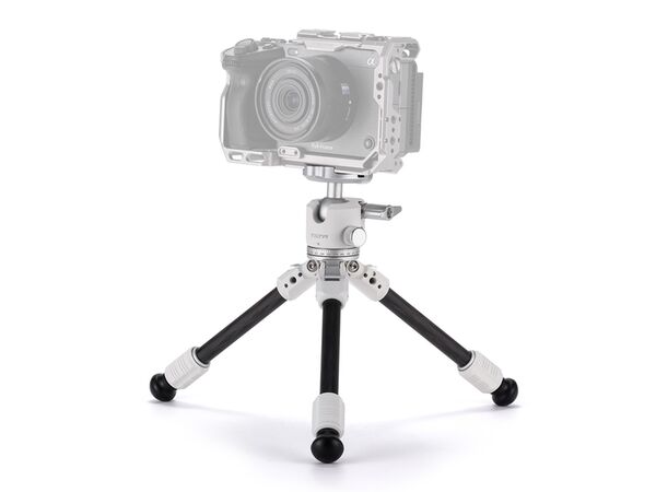Tilta BT03 Tischkugelkopf mit 1-stufigen Stativbeinen aus Kohlefaser (3KG)  schneeweiß