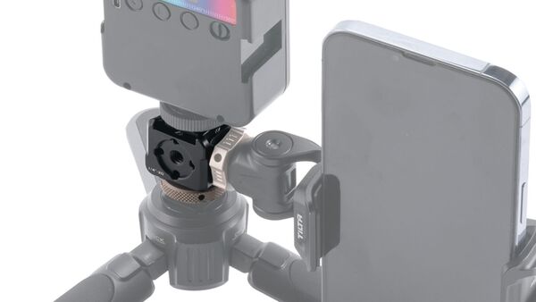 Tilta Multi-Functional Cold Shoe Mounting Bracket – Black 