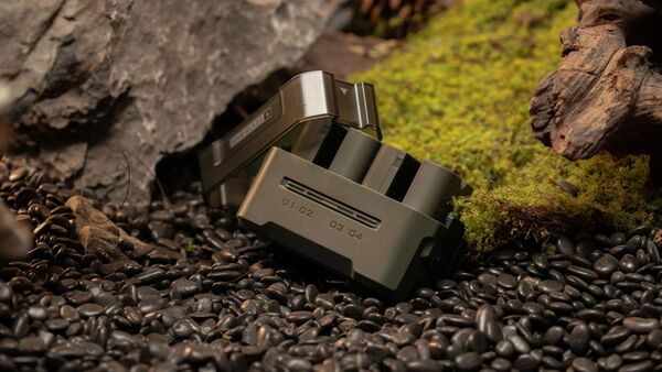 Tilta portable Ladestation  grün für DMW-BLK22 (4 Kanäle)