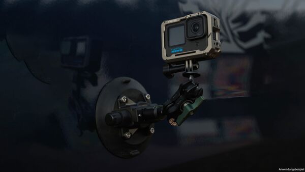 Tilta Universal-Saugnapf (4,5″) mit Montagebügel 