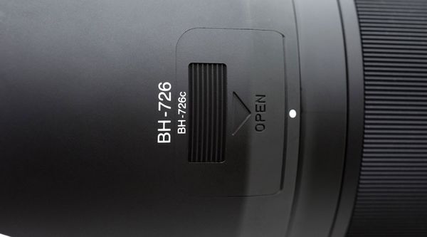 Tokina Opera AF 50mm f/1,4  Nikon FX