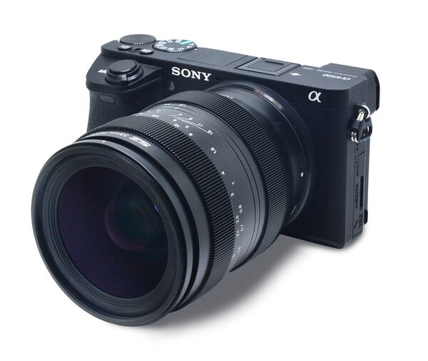 Tokina SZ 33mm f/1.2 MF  Sony E-Mount