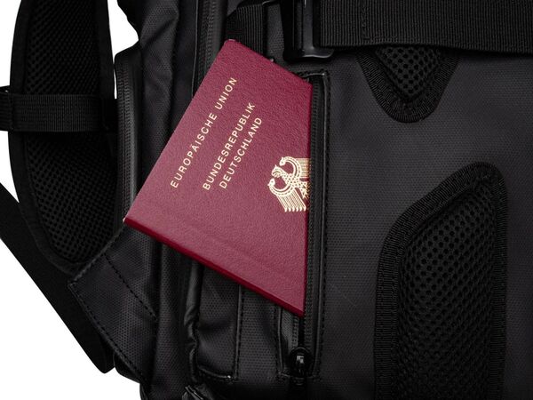 Travbuddies Rucksack Genesis mit Bauchgurt  84 cm