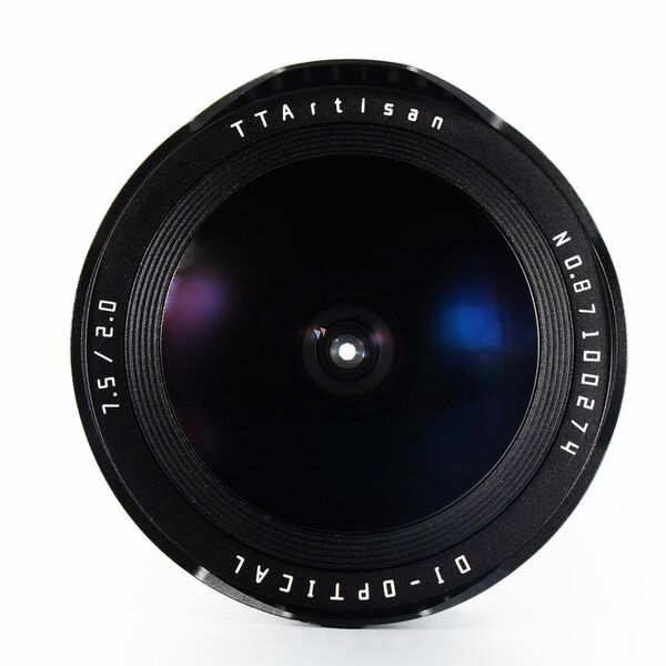TTArtisan 7,5mm f/2,0 Fisheye  Canon RF-S
