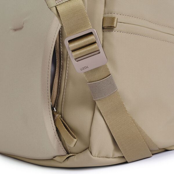 Urth Arkose Rucksack  20L beige