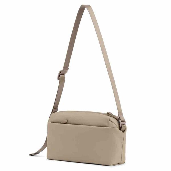 Urth Dolomite Camera Sling  beige