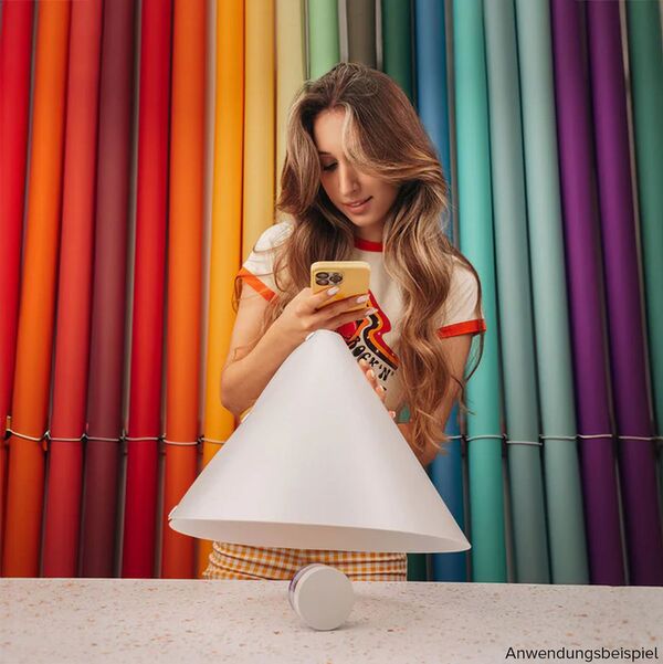 V-Flat World The Light Cone X Karl Taylor  Phone