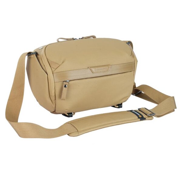 Vanguard VEO METRO Schultertasche  4 Liter Beige