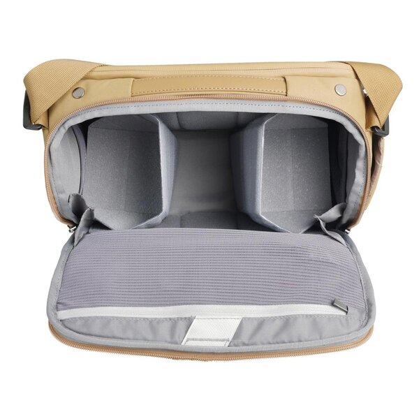 Vanguard VEO METRO Schultertasche  9 Liter Beige