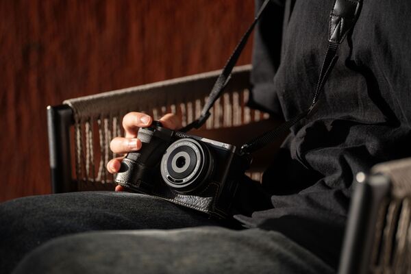 Viltrox AF 28mm f/4.5   Sony FE-Mount