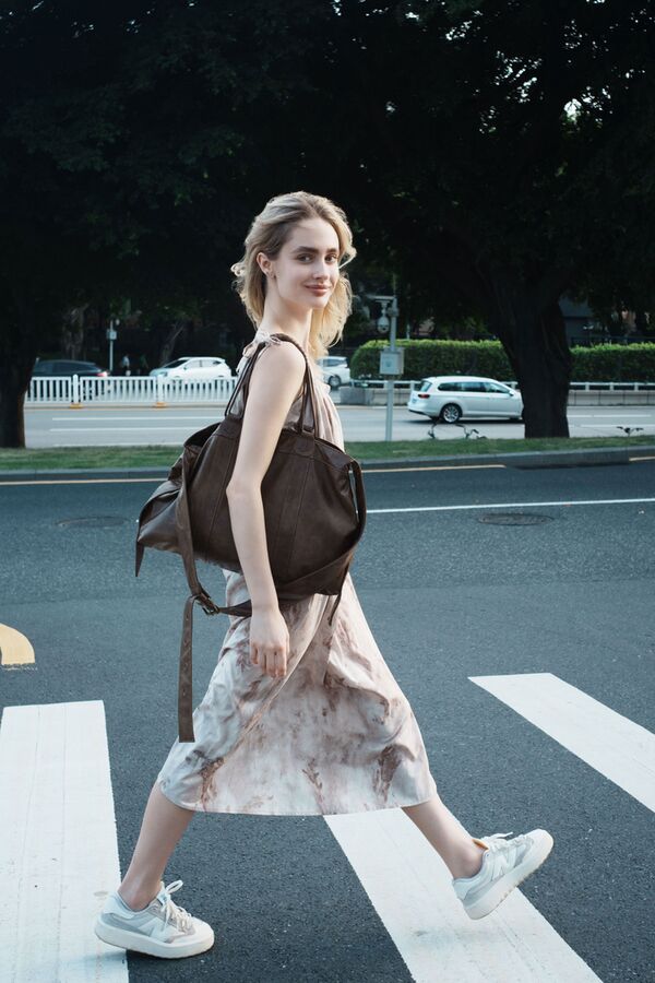 Viltrox AF 28mm f/4.5   Sony FE-Mount