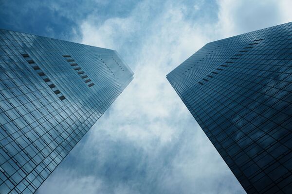 Viltrox AF 28mm f/4.5   Sony FE-Mount