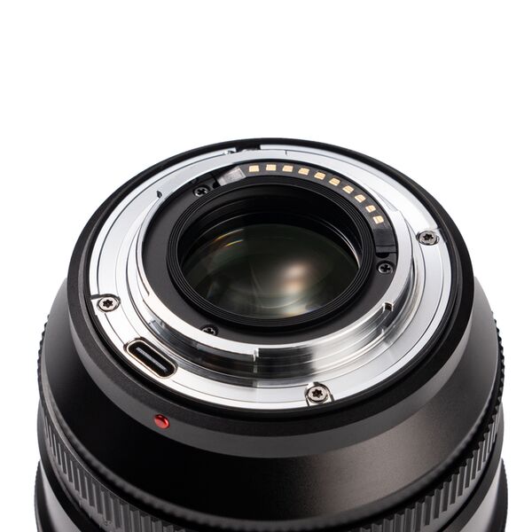 Viltrox AF 75mm f/1.2 PRO  Sony E-Mount