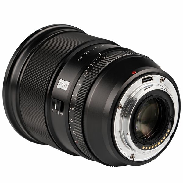 Viltrox AF 75mm f/1.2 XF PRO  Fujifilm X