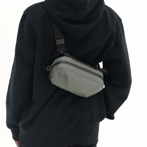 Wandrd D1 Fanny Pack V2  Wasatch Green 2L