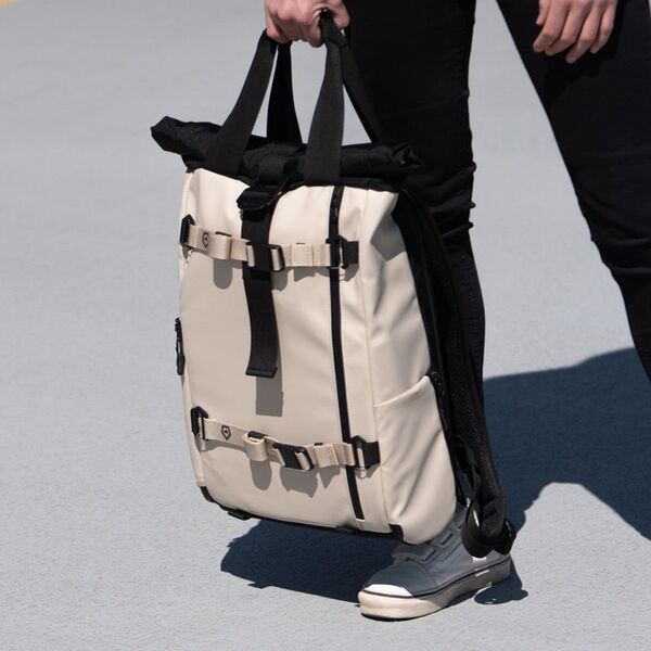 Wandrd Premium Accessory Strap  Tran V2