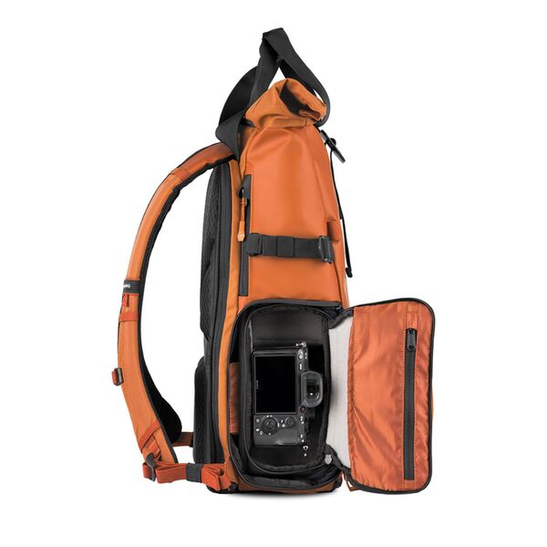 Wandrd PRVKE V4 31L  Pro Photography Bundle Sedona Orange