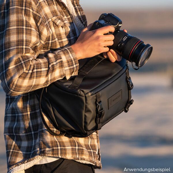 Wandrd ROGUE Sling  Black 9L