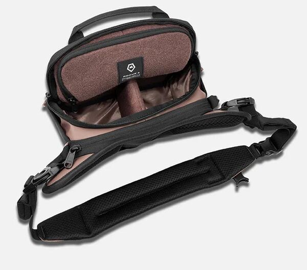 Wandrd ROGUE V2 Sling  4 L Atacama Clay