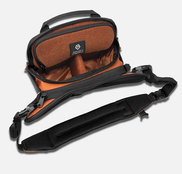 Wandrd ROGUE V2 Sling  4 L Sedona Orange