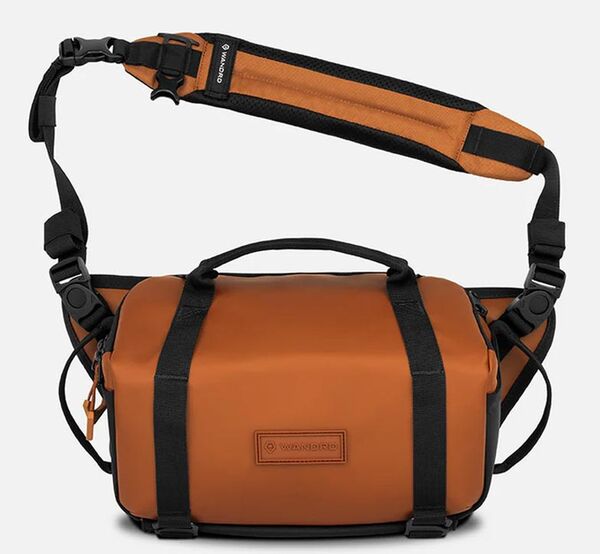 Wandrd ROGUE V2 Sling  6 L Sedona Orange