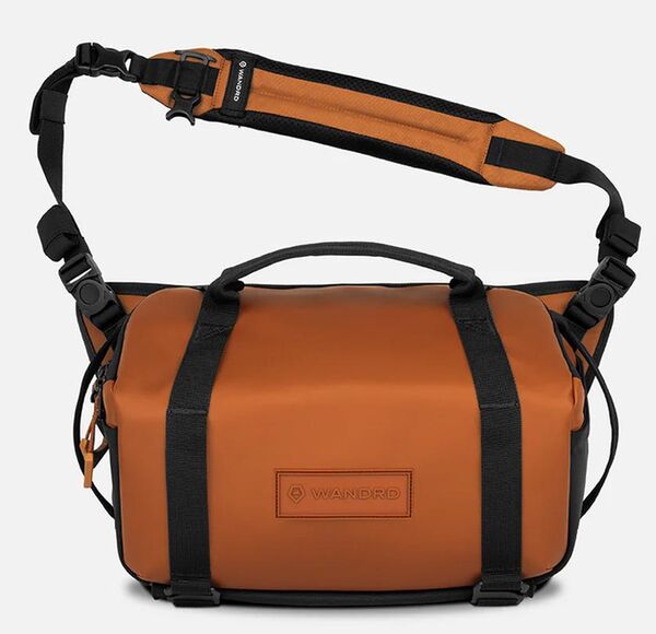 Wandrd ROGUE V2 Sling  9 L Sedona Orange