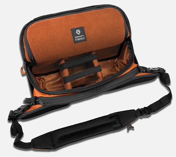 Wandrd ROGUE V2 Sling  9 L Sedona Orange