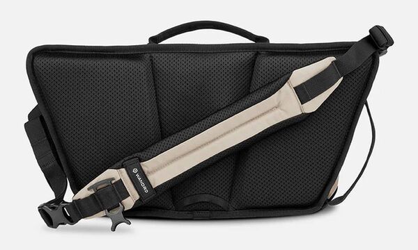 Wandrd ROGUE V2 Sling  9 L Yuma Tan
