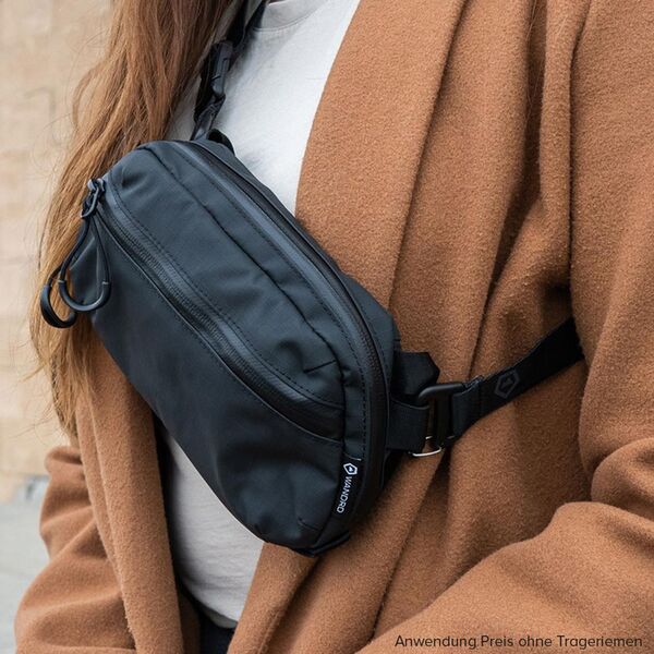 Wandrd Tech Bag  Black Medium