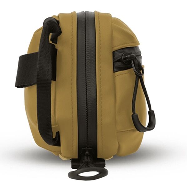 Wandrd Tech Bag  Dallol Yellow Medium