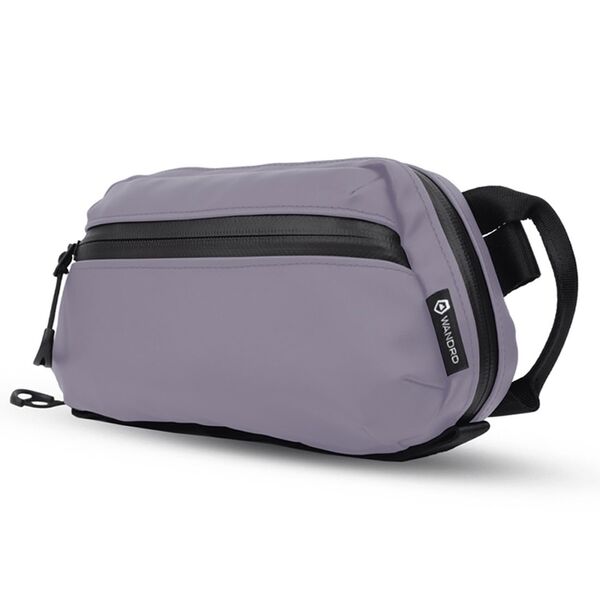 Wandrd Tech Bag  Uyuni Purple Medium
