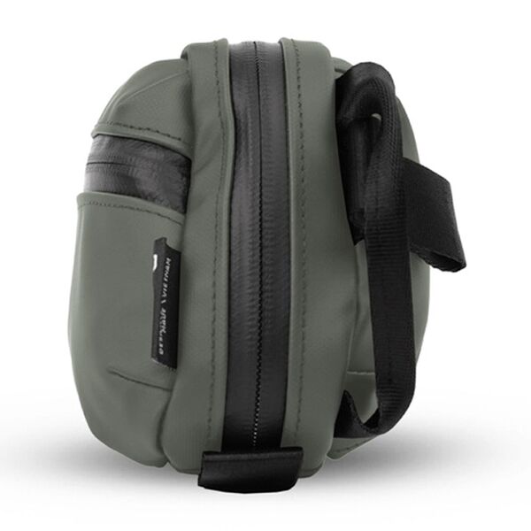 Wandrd Tech Bag  Wasatch Green Medium