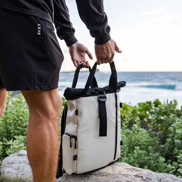 Wandrd PRVKE  11 Liter Yuma Tan