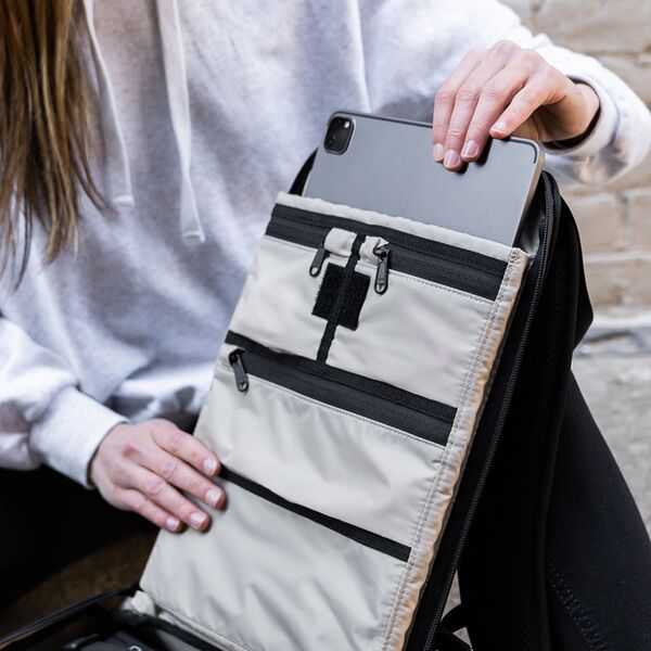 Wandrd PRVKE  11 Liter Yuma Tan