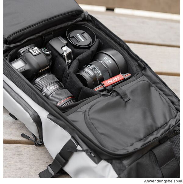 Wandrd THE PRVKE  21 Liter Limited Edition Grey